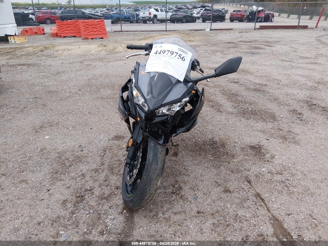 2025 Kawasaki Ex650 R მანქანა იყიდება აუქციონზე, vin: ML5EXER14SDAF9454, აუქციონის ნომერი: 44979756