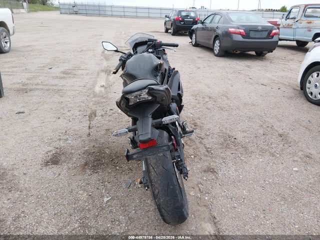 2025 Kawasaki Ex650 R მანქანა იყიდება აუქციონზე, vin: ML5EXER14SDAF9454, აუქციონის ნომერი: 44979756