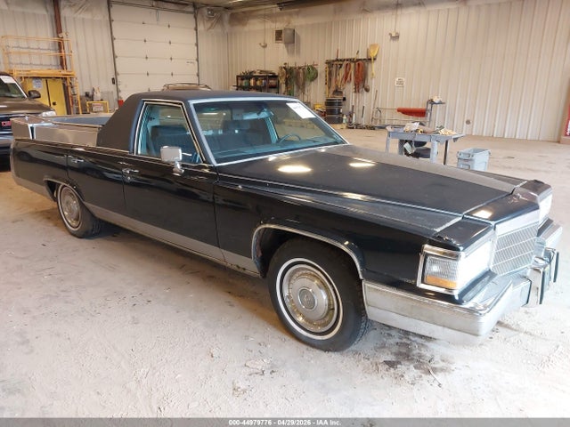 44979776 :رقم المزاد ، 1G6AD6981C9133857 vin ، 1982 Cadillac Deville مزاد بيع