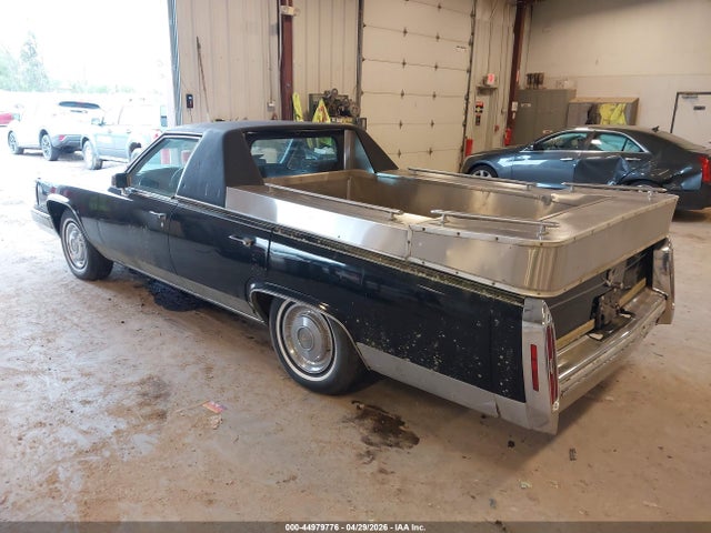 44979776 :رقم المزاد ، 1G6AD6981C9133857 vin ، 1982 Cadillac Deville مزاد بيع