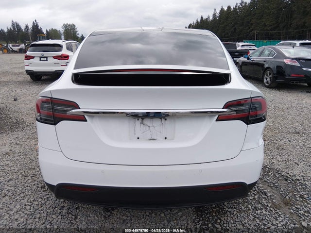 Tesla Model X 60d/70d/75d/90d 2016 5YJXCAE21GF014507 Image 17