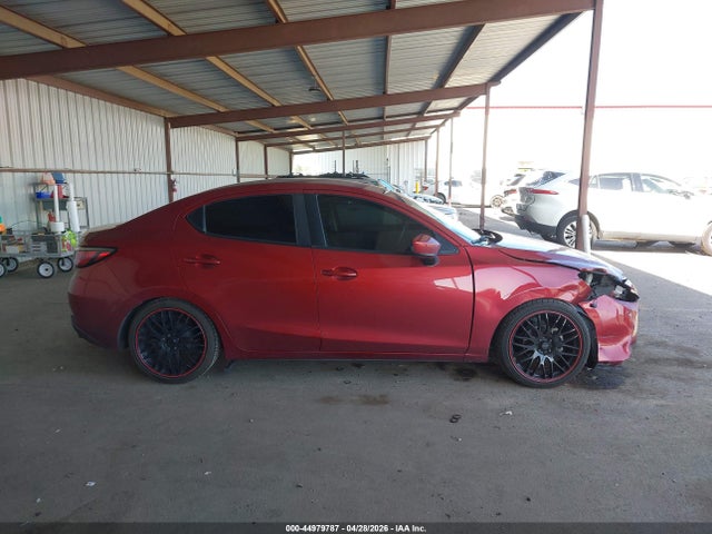 3MYDLBYV8HY172297 Toyota YARIS IA