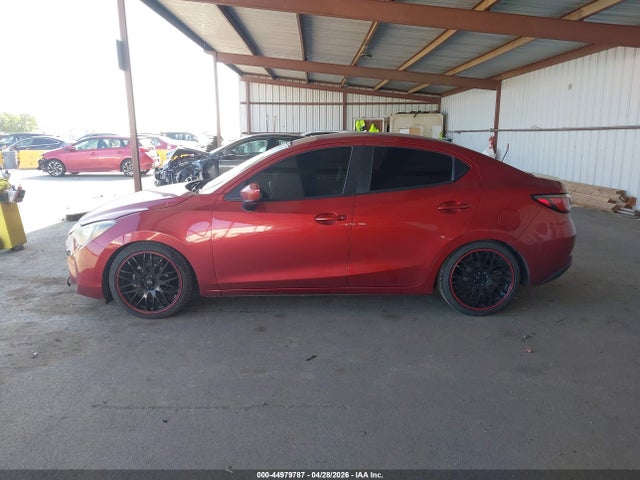 3MYDLBYV8HY172297 Toyota YARIS IA