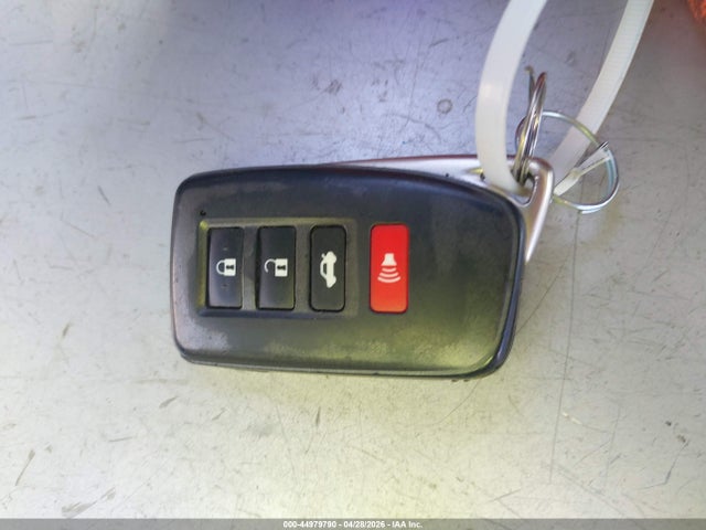 Продажа на аукционе авто 2015 Lexus Es 300h, vin: JTHBW1GG6F2093599, номер лота: 44979790