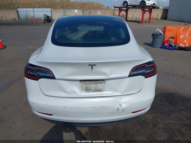 5YJ3E1EA7LF661732 Tesla Model 3 Standard Range Plus Rear-wheel Drive/standard Range Rear-wheel Drive