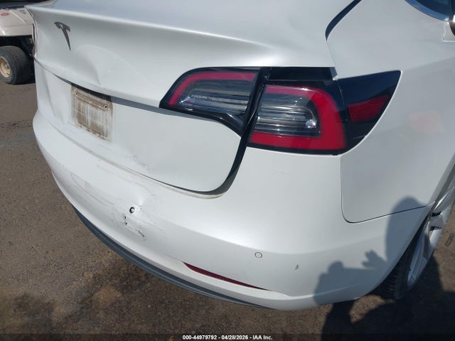5YJ3E1EA7LF661732 Tesla Model 3 Standard Range Plus Rear-wheel Drive/standard Range Rear-wheel Drive