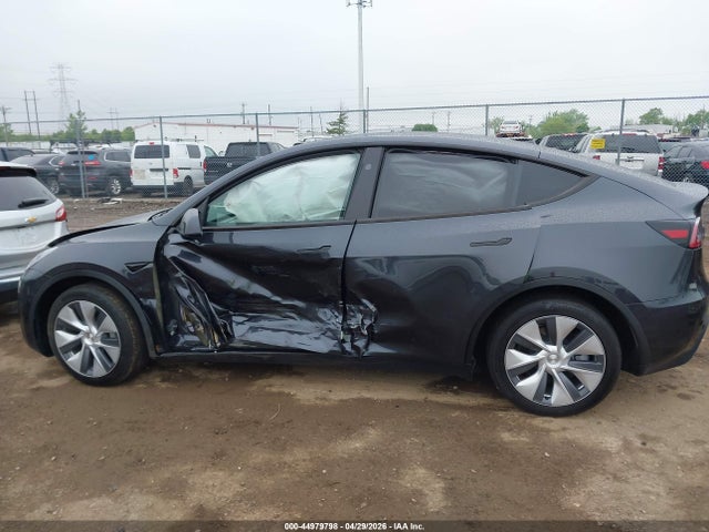 7SAYGDED6RF087311 Tesla Model Y Long Range Single Motor Rear-wheel Drive/rwd