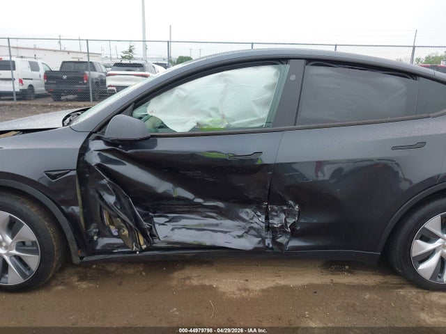 7SAYGDED6RF087311 Tesla Model Y Long Range Single Motor Rear-wheel Drive/rwd