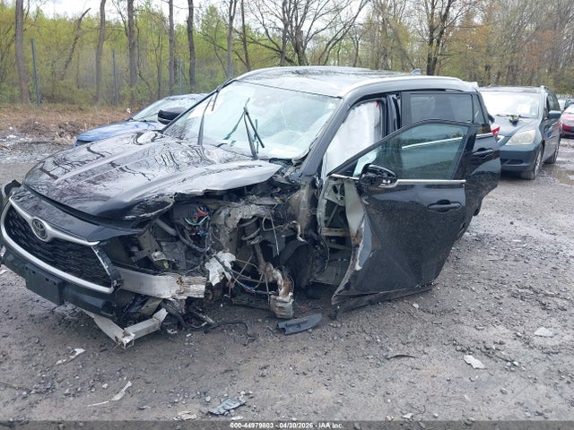 Продаж на аукціоні авто 2022 Toyota Highlander Xle, vin: 5TDGZRBH2NS192814, номер лоту: 44979803