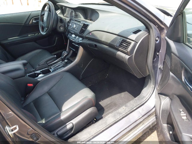 Продажа на аукционе авто 2017 Honda Accord Sport Se, vin: 1HGCR2F19HA247572, номер лота: 44979835