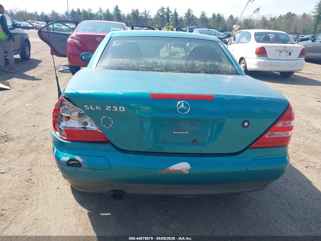 44979879 :رقم المزاد ، WDBKK47F8WF036317 vin ، 1998 Mercedes-benz Slk 230 مزاد بيع