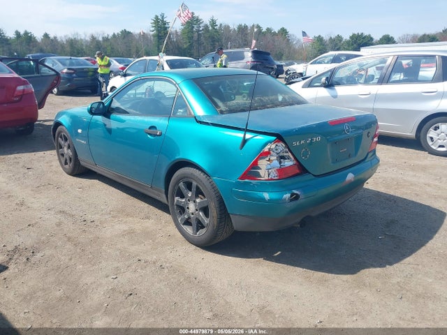 44979879 :رقم المزاد ، WDBKK47F8WF036317 vin ، 1998 Mercedes-benz Slk 230 مزاد بيع