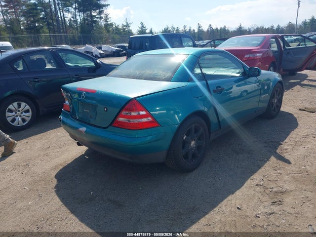44979879 :رقم المزاد ، WDBKK47F8WF036317 vin ، 1998 Mercedes-benz Slk 230 مزاد بيع