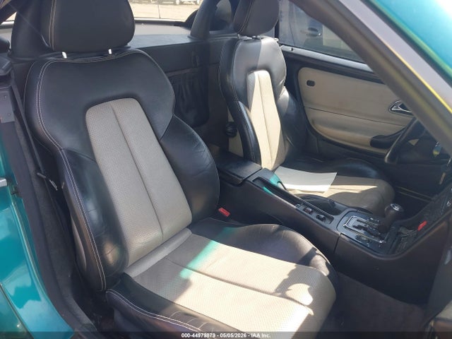 44979879 :رقم المزاد ، WDBKK47F8WF036317 vin ، 1998 Mercedes-benz Slk 230 مزاد بيع