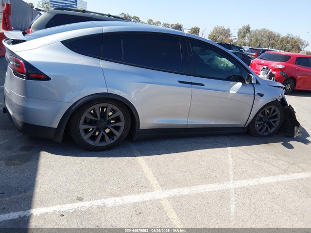 Tesla Model X Long Range 2025 7SAXCAE54SF467204 Image 12