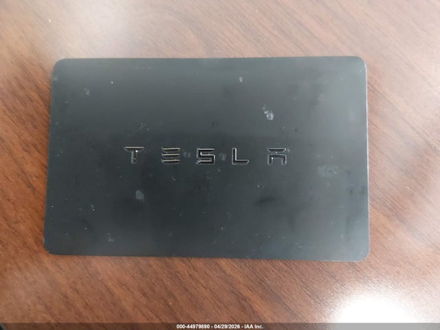 Продаж на аукціоні авто 2021 Tesla Model Y Long Range Dual Motor All-wheel Drive, vin: 5YJYGDEE5MF071163, номер лоту: 44979890