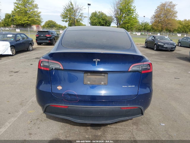Продаж на аукціоні авто 2021 Tesla Model Y Long Range Dual Motor All-wheel Drive, vin: 5YJYGDEE5MF071163, номер лоту: 44979890