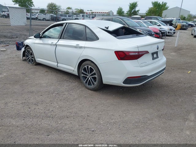 3VWBM7BU3NM011954 Volkswagen Jetta 1.5t Sport
