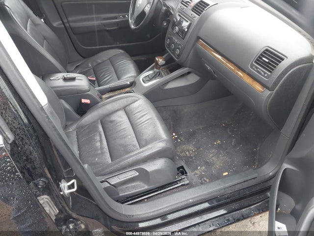 Продажа на аукционе авто 2006 Volkswagen Jetta 2.0t, vin: 3VWMJ81K56M666495, номер лота: 44979899