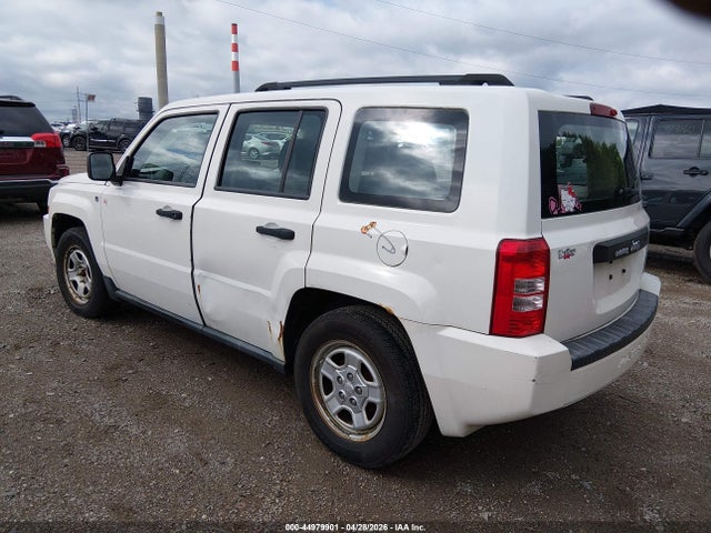 2010 Jeep Patriot Sport მანქანა იყიდება აუქციონზე, vin: 1J4NT2GA3AD639596, აუქციონის ნომერი: 44979901