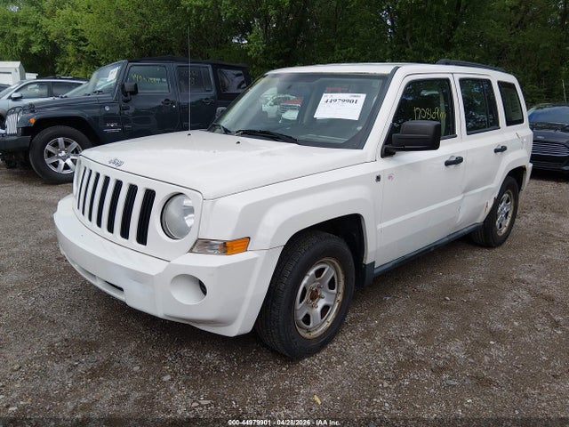 2010 Jeep Patriot Sport მანქანა იყიდება აუქციონზე, vin: 1J4NT2GA3AD639596, აუქციონის ნომერი: 44979901