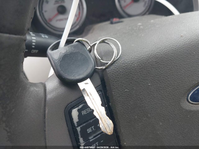 Продажа на аукционе авто 2009 Ford Focus Ses, vin: 1FAHP36N09W148135, номер лота: 44979902