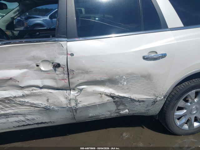Продажа на аукционе авто 2011 Buick Enclave 2xl, vin: 5GAKRCED4BJ187379, номер лота: 44979909