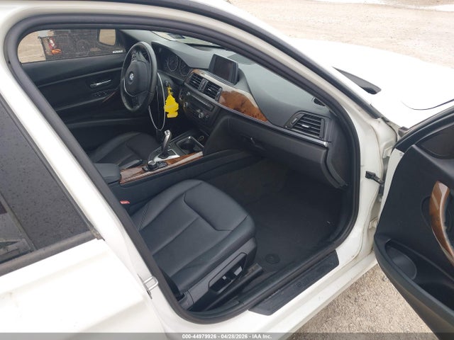 44979926 :رقم المزاد ، WBA3B5C52EP541154 vin ، 2014 Bmw 328i Xdrive مزاد بيع