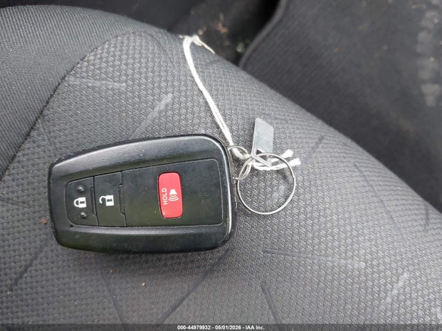44979932 :رقم المزاد ، JTMP1RFV5KD039245 vin ، 2019 Toyota Rav4 Xle مزاد بيع