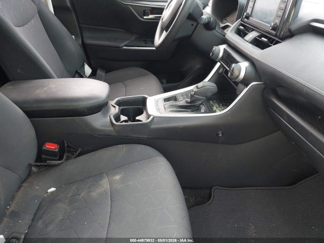 44979932 :رقم المزاد ، JTMP1RFV5KD039245 vin ، 2019 Toyota Rav4 Xle مزاد بيع