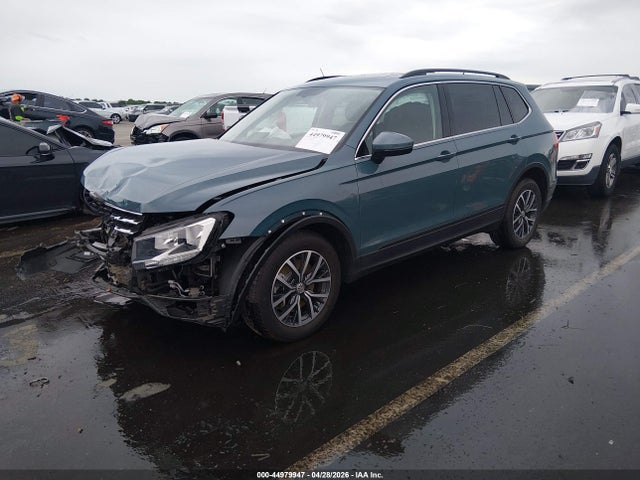 Auction sale of the 2019 Volkswagen Tiguan 2.0t Se/2.0t Sel/2.0t Sel R-line/2.0t Sel R-line Black, vin: 3VV2B7AXXKM128559, lot number: 44979947