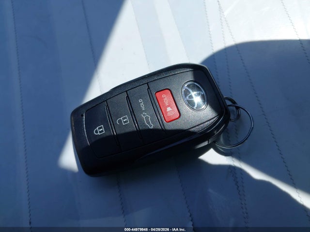 Toyota Prius Limited 2024 JTDACAAU2R3033385 Image 11