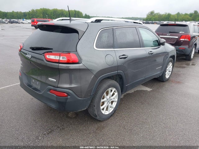 2017 Jeep Cherokee Latitude 4x4 მანქანა იყიდება აუქციონზე, vin: 1C4PJMCB9HW630401, აუქციონის ნომერი: 44979952