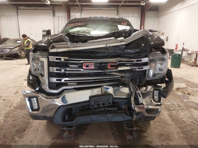 44979964 :رقم المزاد ، 1GT59ME77NF309073 vin ، 2022 Gmc Sierra 2500hd 4wd  Standard Bed Sle مزاد بيع