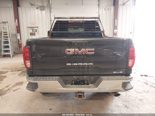 44979964 :رقم المزاد ، 1GT59ME77NF309073 vin ، 2022 Gmc Sierra 2500hd 4wd  Standard Bed Sle مزاد بيع