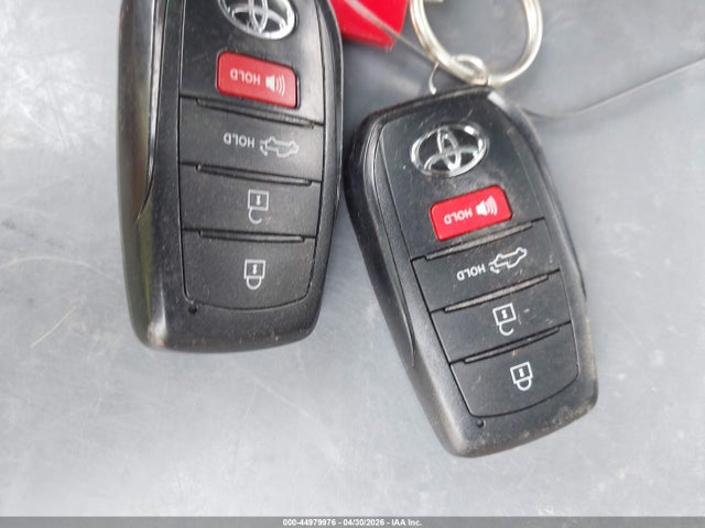 Продажа на аукционе авто 2025 Toyota Tundra Platinum, vin: 5TFNA5DB7SX249563, номер лота: 44979976
