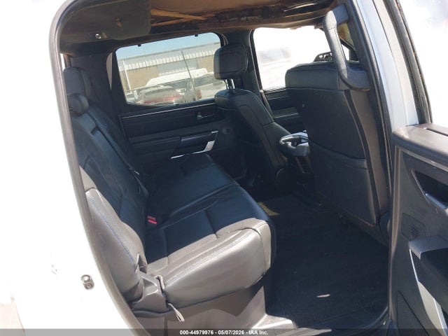 Продажа на аукционе авто 2025 Toyota Tundra Platinum, vin: 5TFNA5DB7SX249563, номер лота: 44979976
