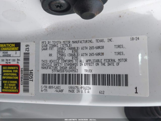 Продажа на аукционе авто 2025 Toyota Tundra Platinum, vin: 5TFNA5DB7SX249563, номер лота: 44979976