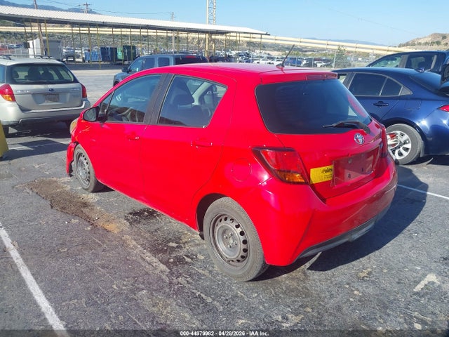 Toyota YARIS L 2015 VNKKTUD38FA045192 Image 3