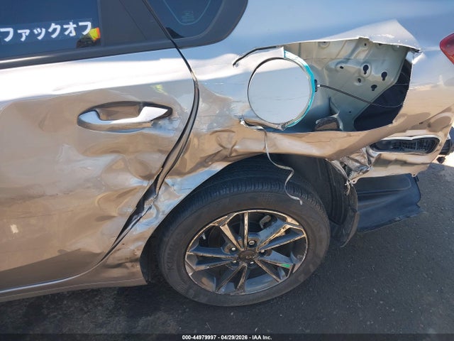 3KPF24ADXPE553429 KIA Forte Lxs