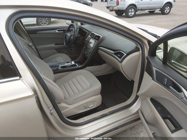 44980006 :رقم المزاد ، 3FA6P0LU3KR159088 vin ، 2019 Ford Fusion Hybrid Se مزاد بيع