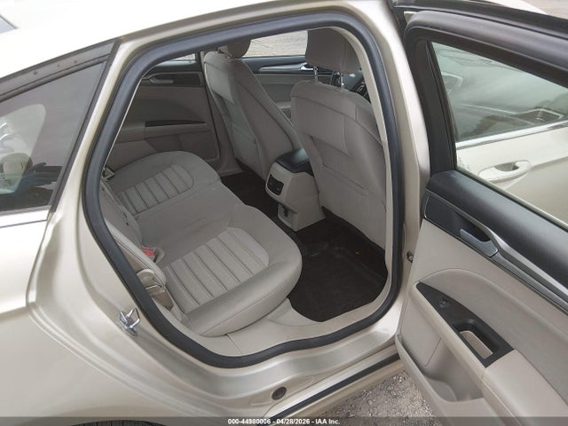 44980006 :رقم المزاد ، 3FA6P0LU3KR159088 vin ، 2019 Ford Fusion Hybrid Se مزاد بيع