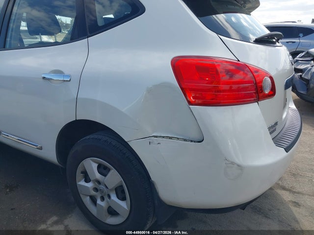 JN8AS5MV2FW768042 Nissan Rogue Select S