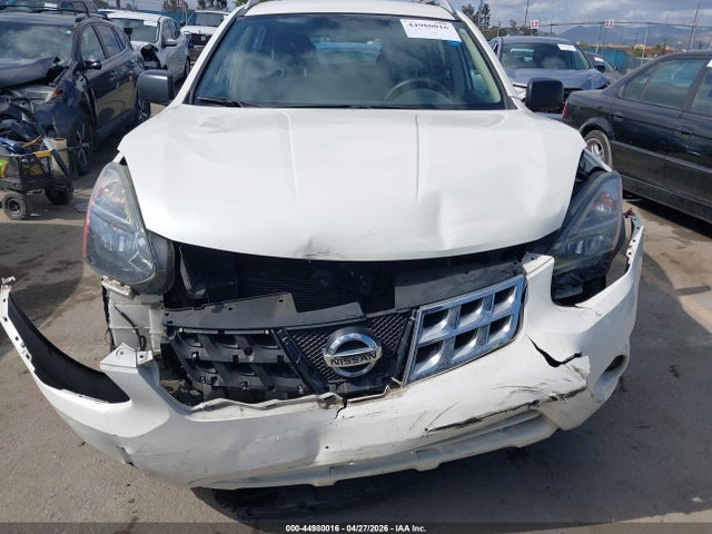 JN8AS5MV2FW768042 Nissan Rogue Select S