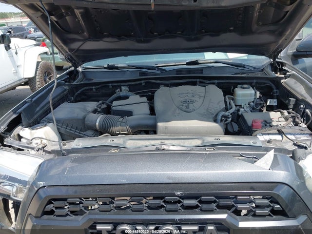Aukcja sprzedaży 2017 Toyota Tacoma Trd Off Road, vin: 5TFCZ5AN7HX110072, numer aukcji: 44980020