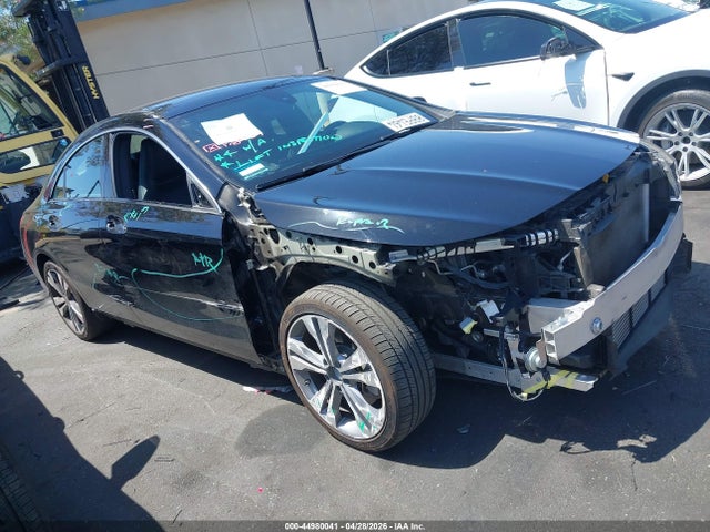 44980041 :رقم المزاد ، WDDSJ4EB2JN600682 vin ، 2018 Mercedes-benz Cla 250 مزاد بيع