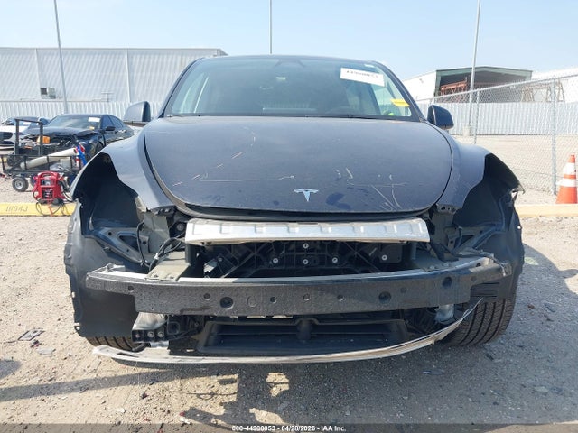 Auction sale of the 2024 Tesla Model Y Long Range Single Motor Rear-wheel Drive/rwd, vin: 7SAYGDED1RF152274, lot number: 44980053