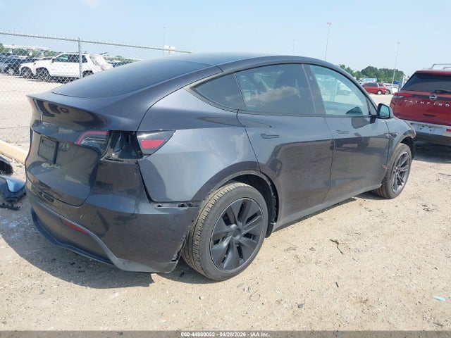 Auction sale of the 2024 Tesla Model Y Long Range Single Motor Rear-wheel Drive/rwd, vin: 7SAYGDED1RF152274, lot number: 44980053