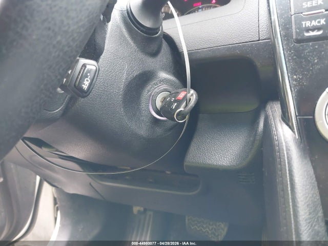 44980077 :رقم المزاد ، 4T1BF1FK2CU557085 vin ، 2012 Toyota Camry Se مزاد بيع