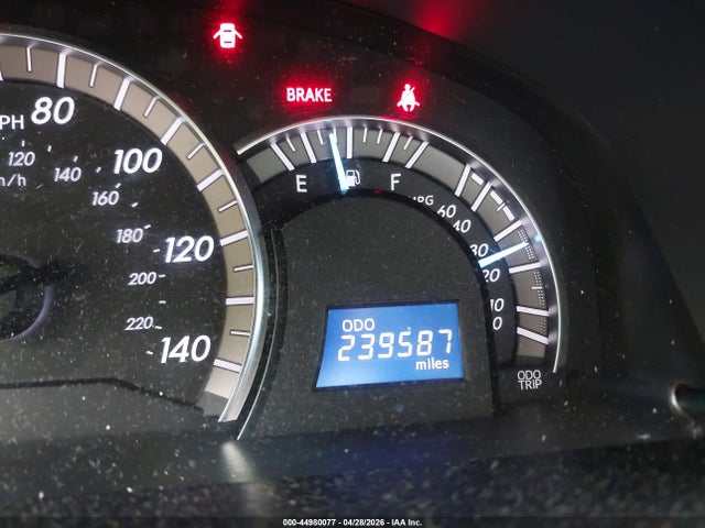 44980077 :رقم المزاد ، 4T1BF1FK2CU557085 vin ، 2012 Toyota Camry Se مزاد بيع